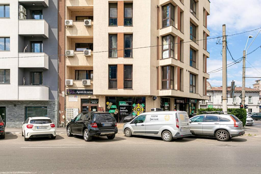 Central Studio Bucur Бухарест Екстер'єр фото