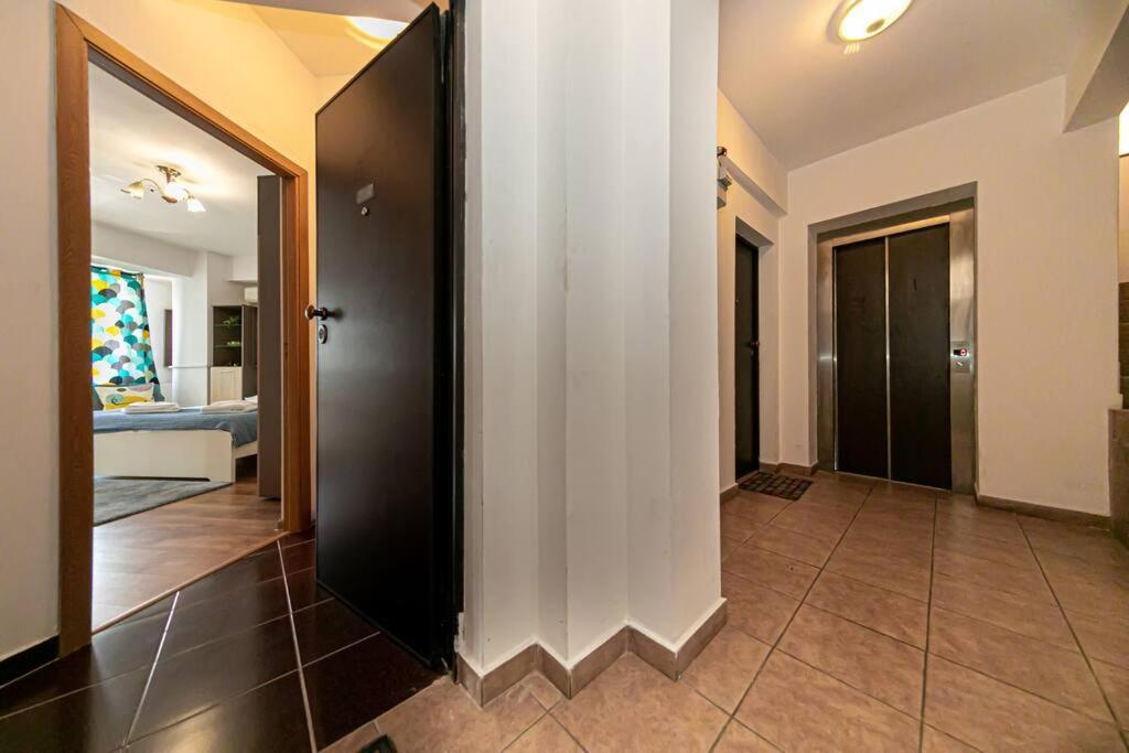 Central Studio Bucur Бухарест Екстер'єр фото